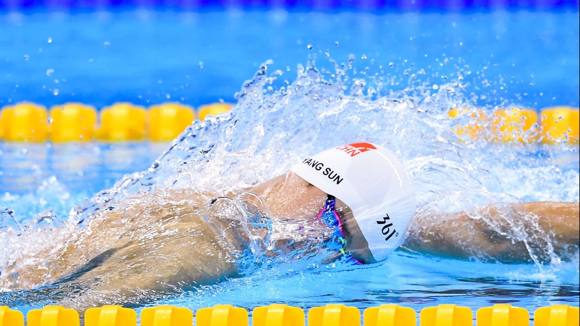 “中国足球国际合作项目全面铺开”，中国足球国际队